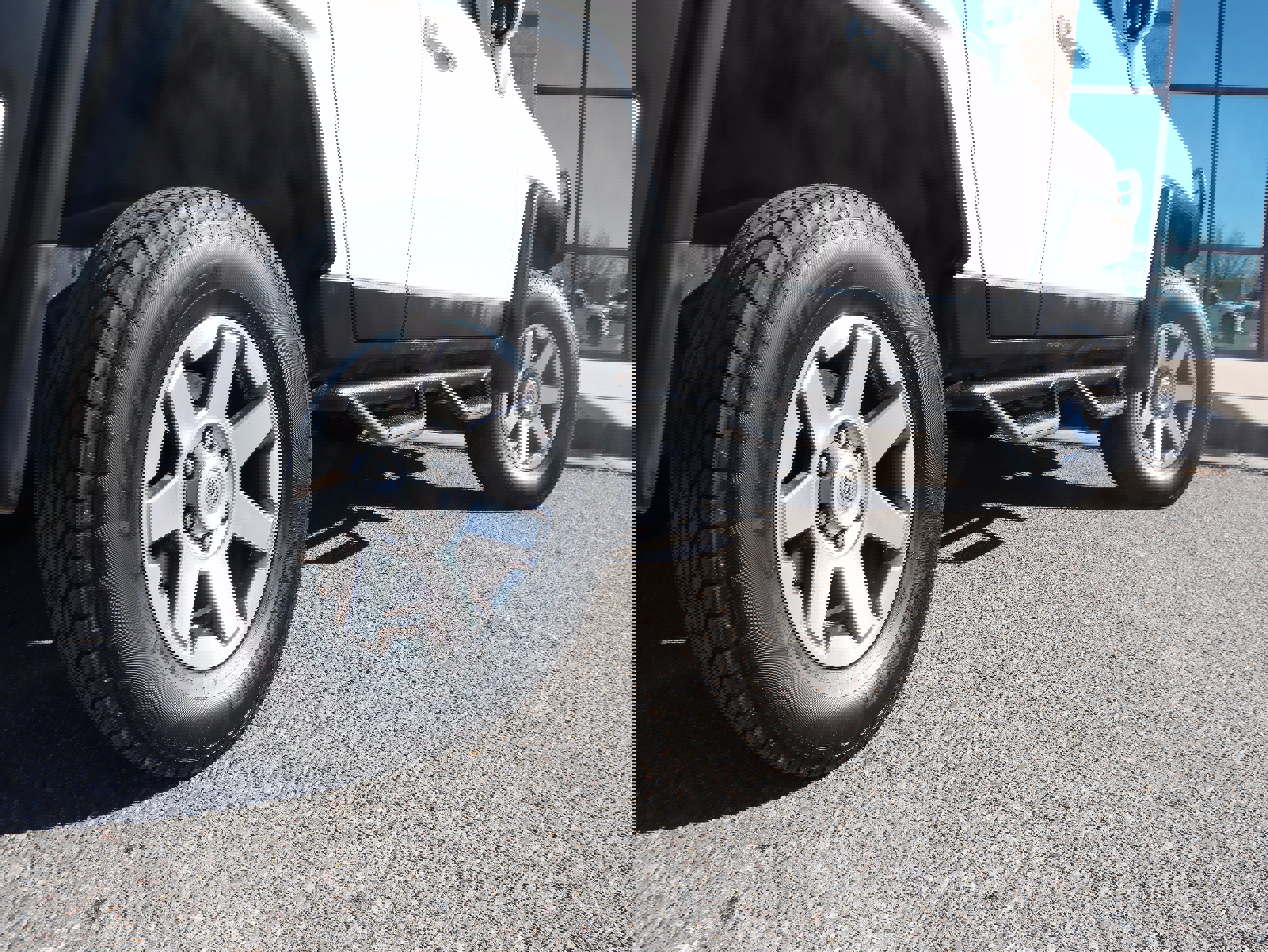 Used 2014 Toyota FJ Cruiser 4WD w/ Upgrade Package image 11