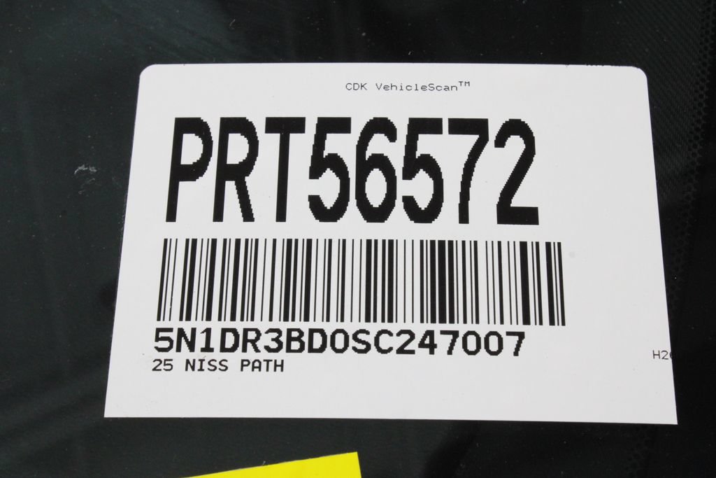 Used 2025 Nissan Pathfinder Rock Creek AWD/4WD image 37