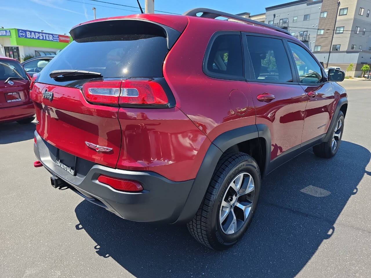 Used 2014 Jeep Cherokee Trailhawk w/ Comfort/Convenience Group AWD/4WD image 9
