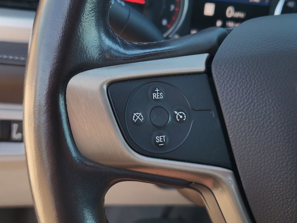 Used 2020 GMC Acadia SLT image 32