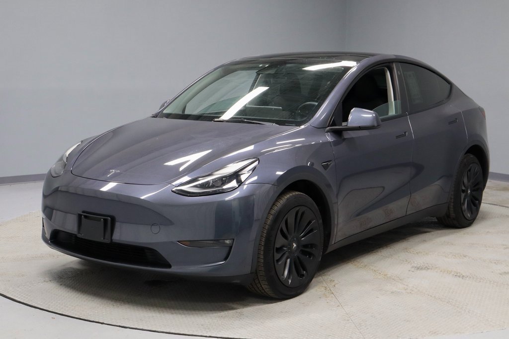 Used 2023 Tesla Model Y Long Range image 10