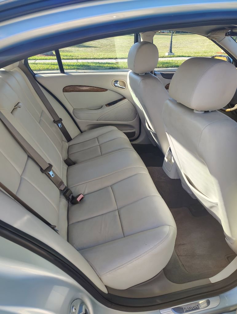 Used 2006 Jaguar S-TYPE 4.2 image 39