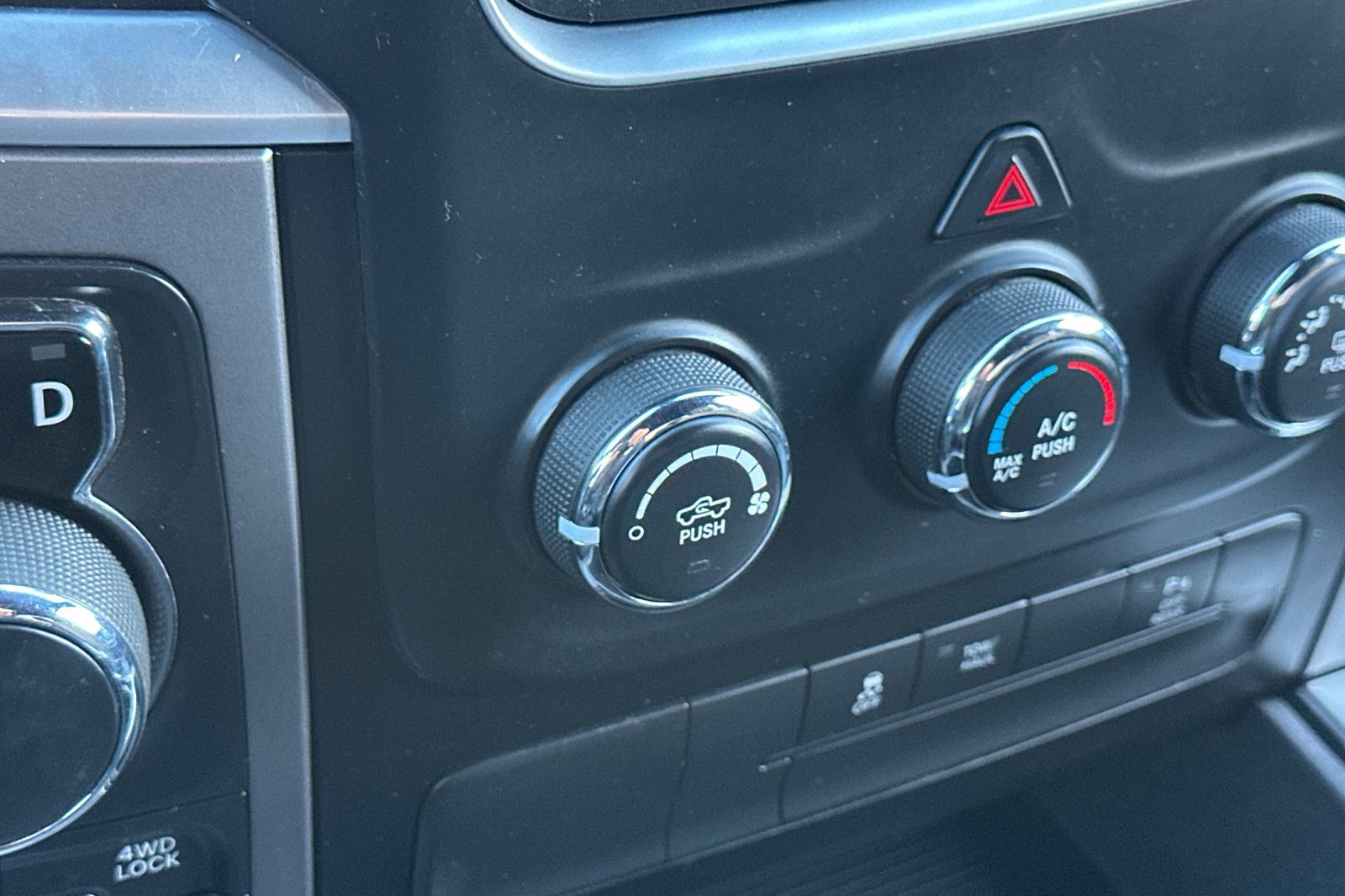 Used 2022 RAM 1500 Classic Warlock w/ Warlock Decor Package AWD/4WD image 28
