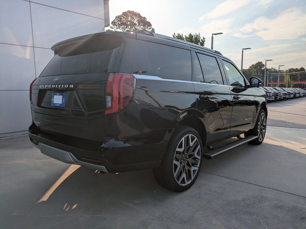 New 2026 Ford Expedition Platinum w/ Platinum Ultimate Package AWD/4WD image 4