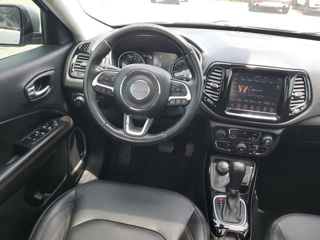 Used 2021 Jeep Compass Limited w/ Sun and Sound Group AWD/4WD image 13