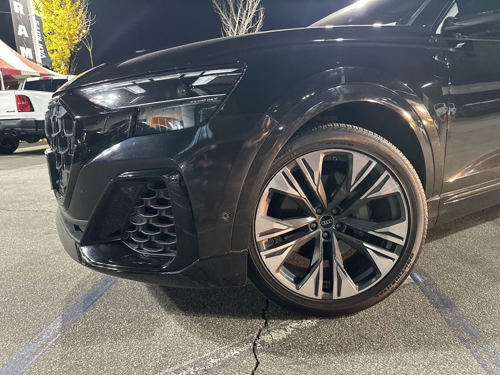 Used 2024 Audi Q8 Premium Plus w/ Premium Plus Package image 7