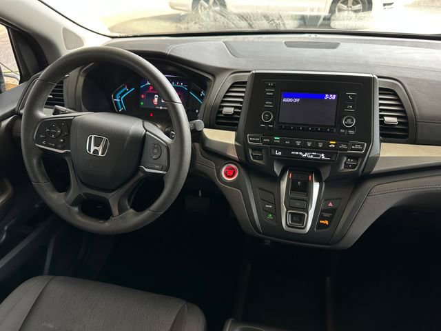 Used 2018 Honda Odyssey LX image 14