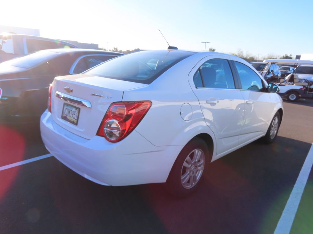 Used 2016 Chevrolet Sonic LT image 4
