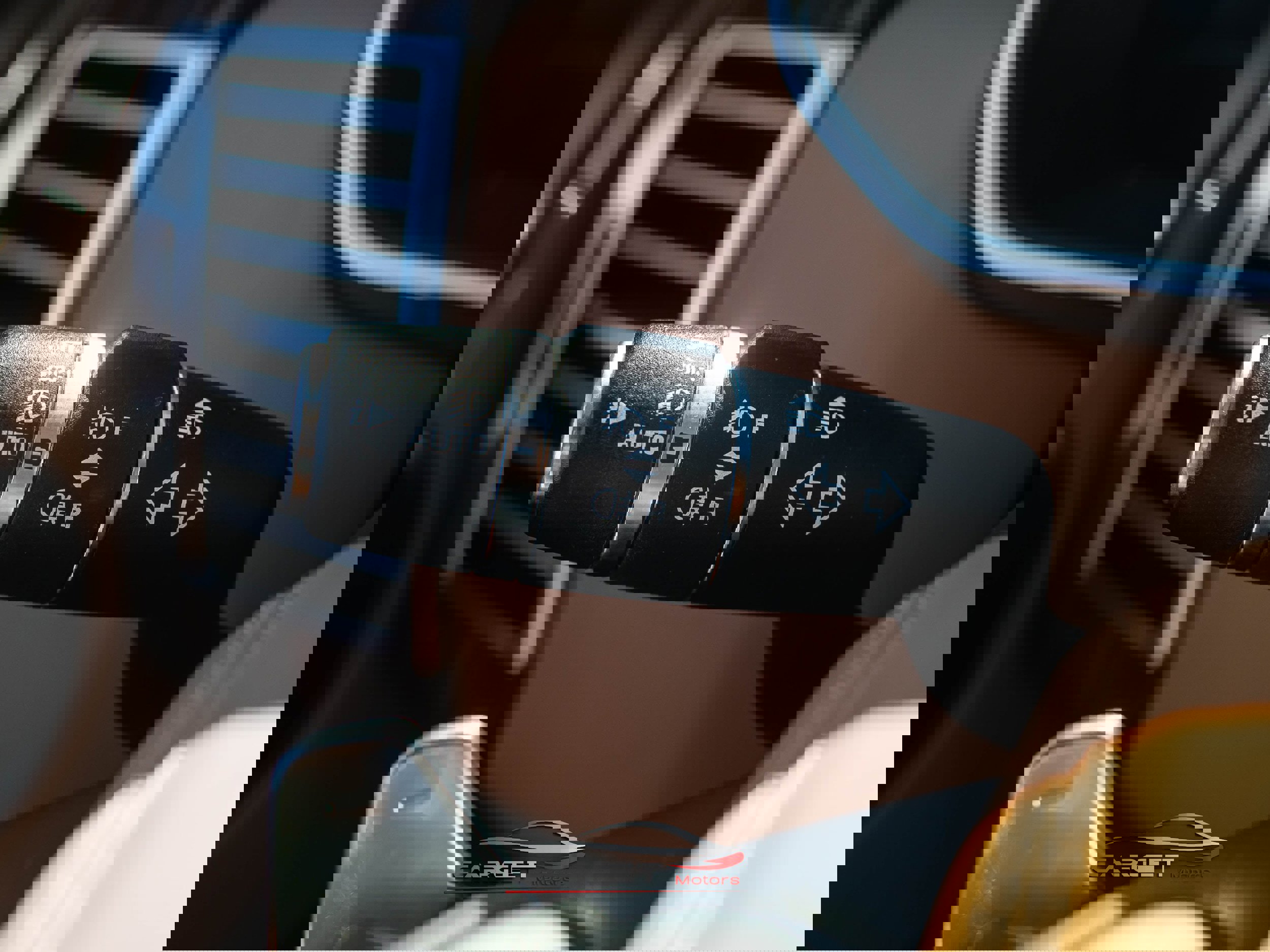 Used 2019 Land Rover Range Rover Autobiography image 30