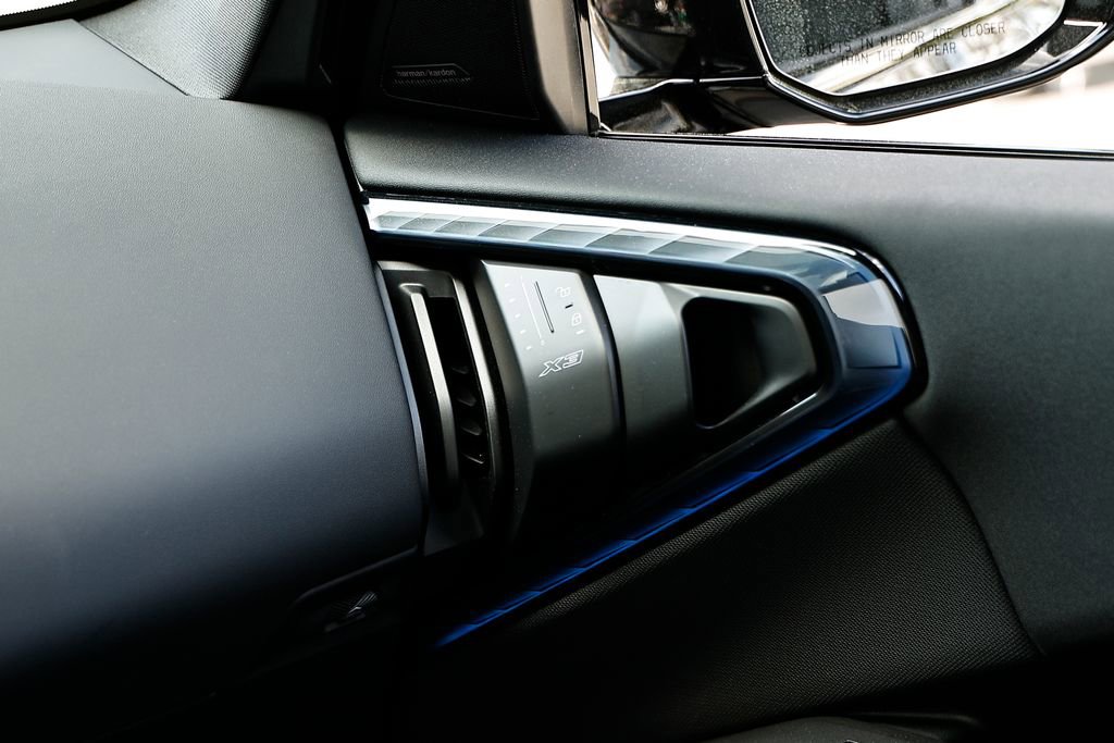 Certified 2025 BMW X3 xDrive30i w/ Premium Package image 36