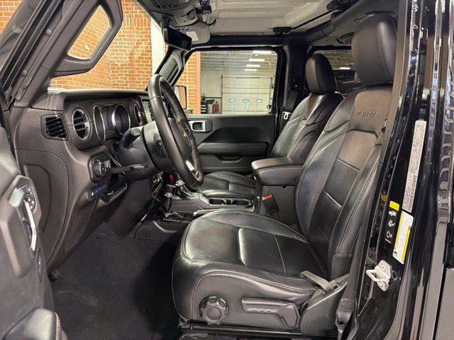 Used 2022 Jeep Wrangler Unlimited Sahara w/ Cold Weather Group AWD/4WD image 11