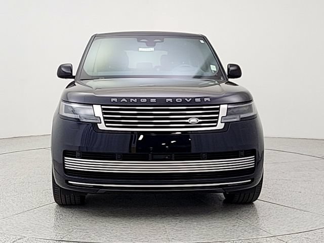 Certified 2025 Land Rover Range Rover SV AWD/4WD image 2
