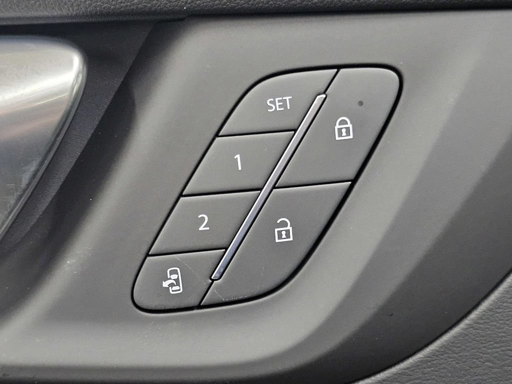 New 2027 Buick Enclave Preferred w/ Power Package AWD/4WD image 35