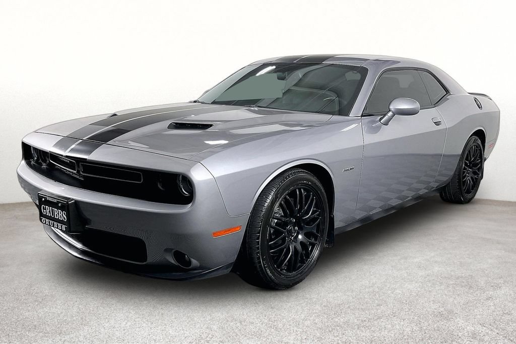Used 2016 Dodge Challenger R/T Plus RWD image 13
