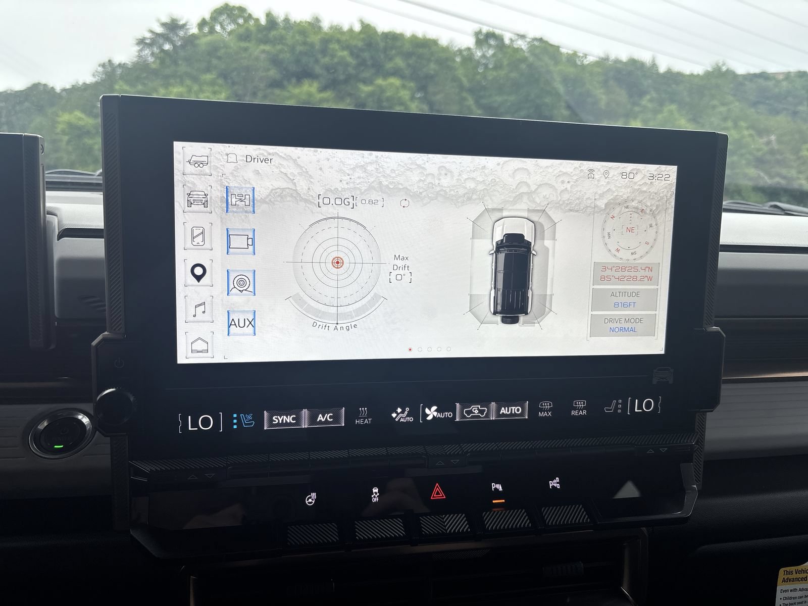 Used 2025 GMC Hummer EV 2X AWD/4WD image 17