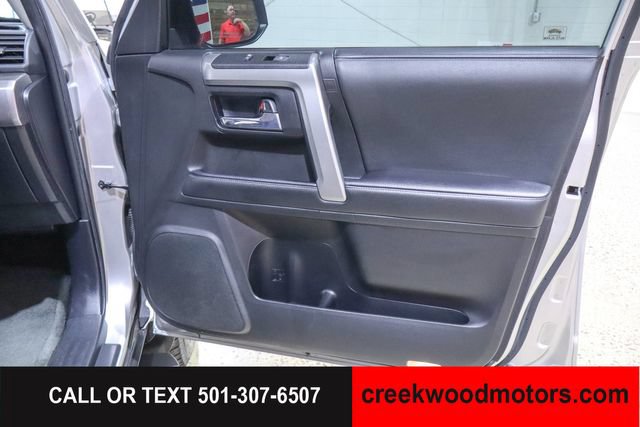 Used 2020 Toyota 4Runner SR5 Premium AWD/4WD image 44