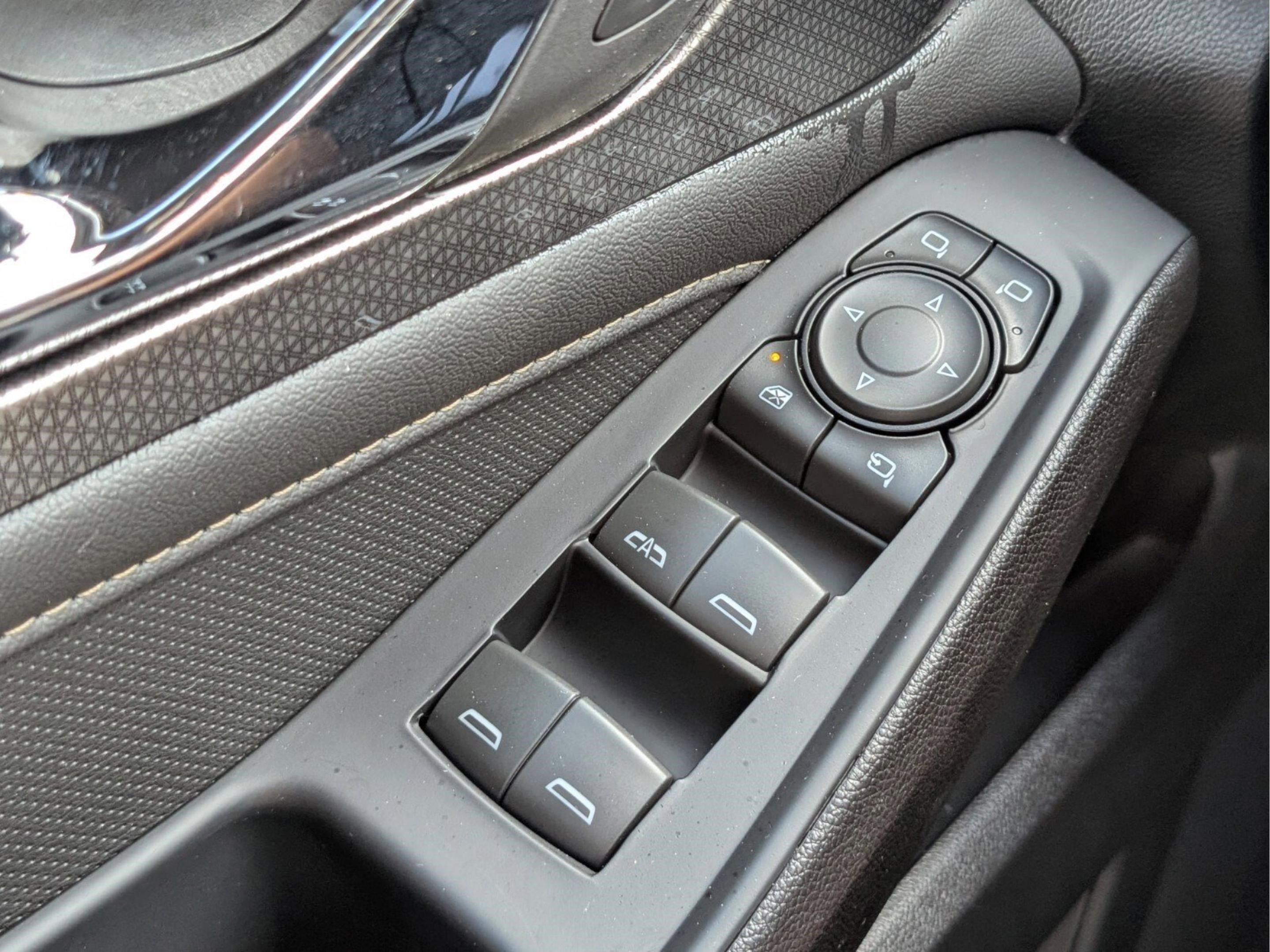 Used 2024 Chevrolet Traverse Premier w/ Redline Edition image 23