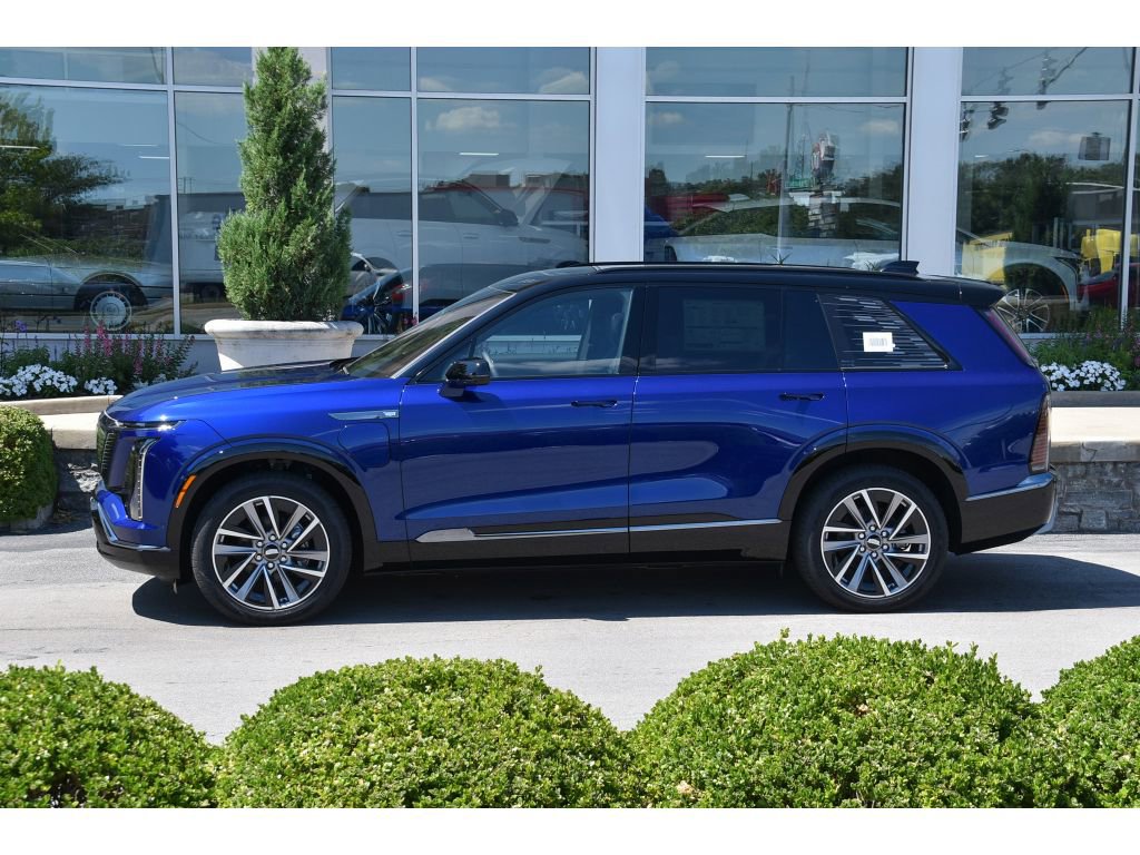 New 2026 Cadillac Vistiq Sport image 7