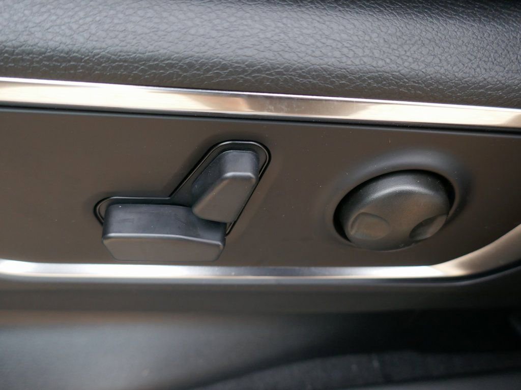 New 2026 RAM 1500 Laramie w/ Night Edition AWD/4WD image 15