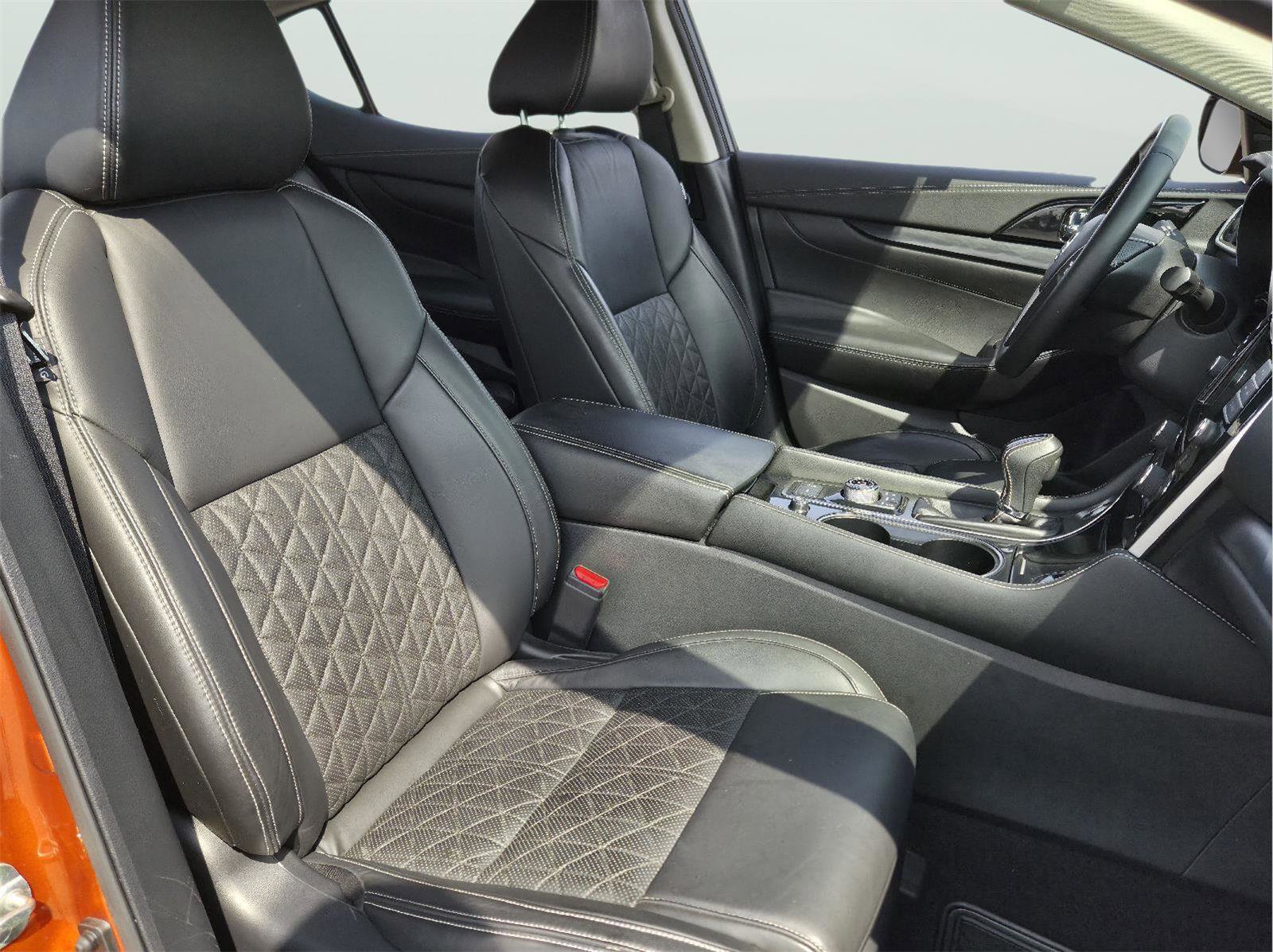 Used 2020 Nissan Maxima Platinum w/ Sport Mat Group image 15