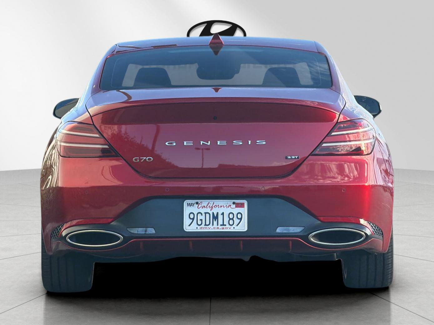 Used 2023 Genesis G70 3.3T w/ Sport Prestige Package RWD image 4