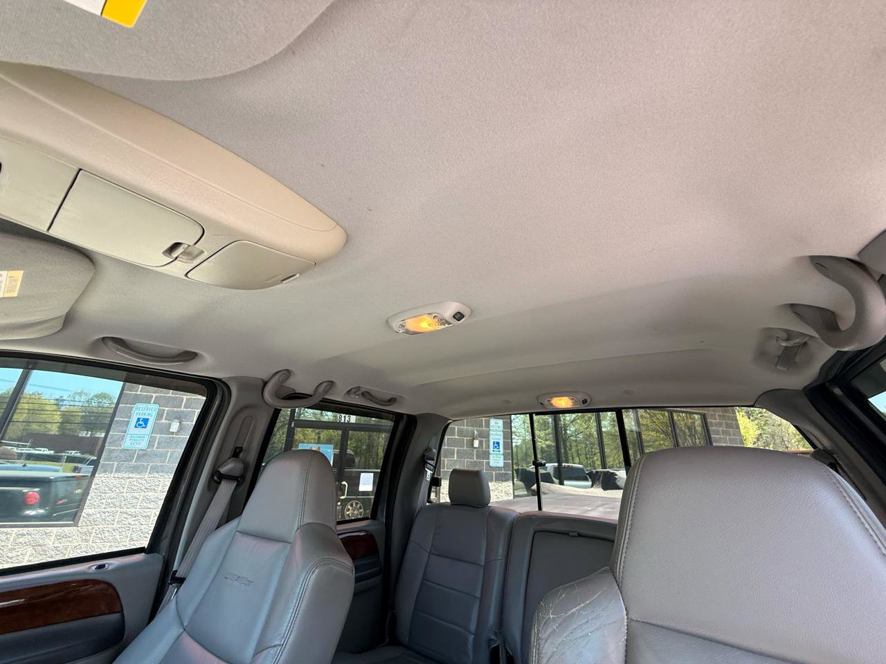 Used 2004 Ford F250 Lariat image 20