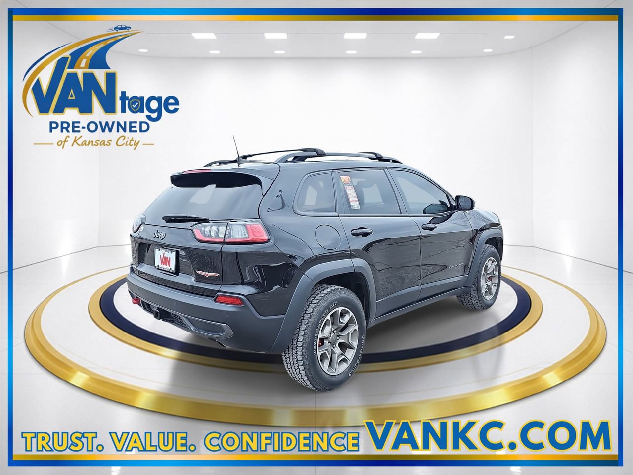 Used 2022 Jeep Cherokee Trailhawk w/ Comfort/Convenience Group image 6