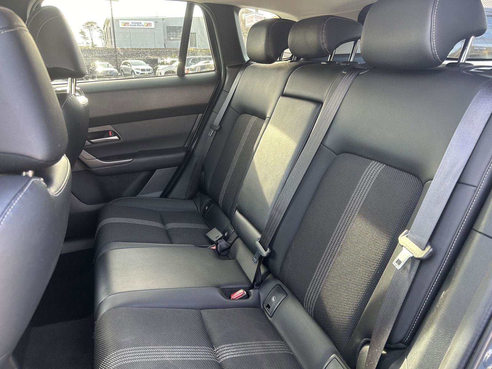 Used 2024 MAZDA CX-50 AWD 2.5 S w/ Preferred Package image 9