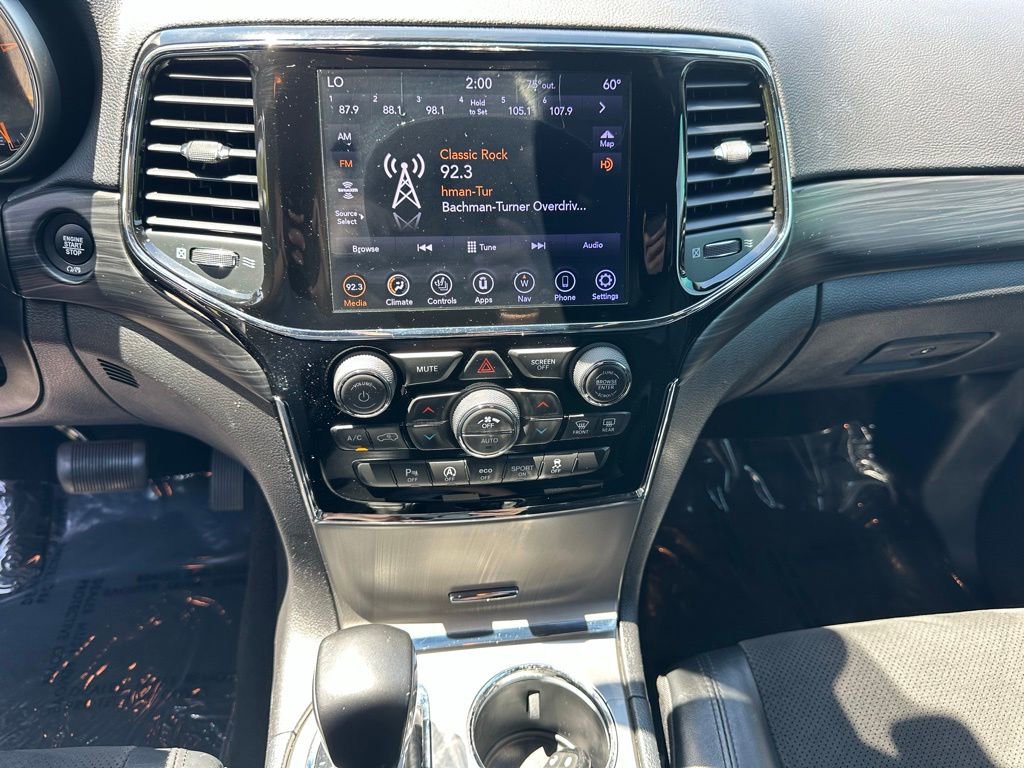 Used 2020 Jeep Grand Cherokee Altitude AWD/4WD image 27