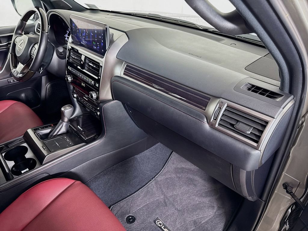 Certified 2022 Lexus GX 460 Premium w/ Premium Plus Package AWD/4WD image 31