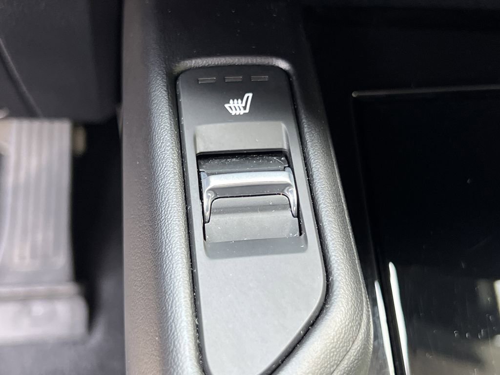 Used 2025 Kia Telluride S FWD image 28