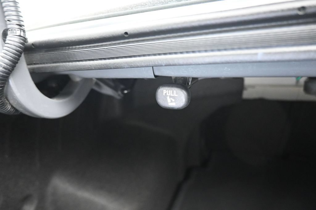 Used 2013 Hyundai Sonata Limited w/ Premium Pkg FWD image 47