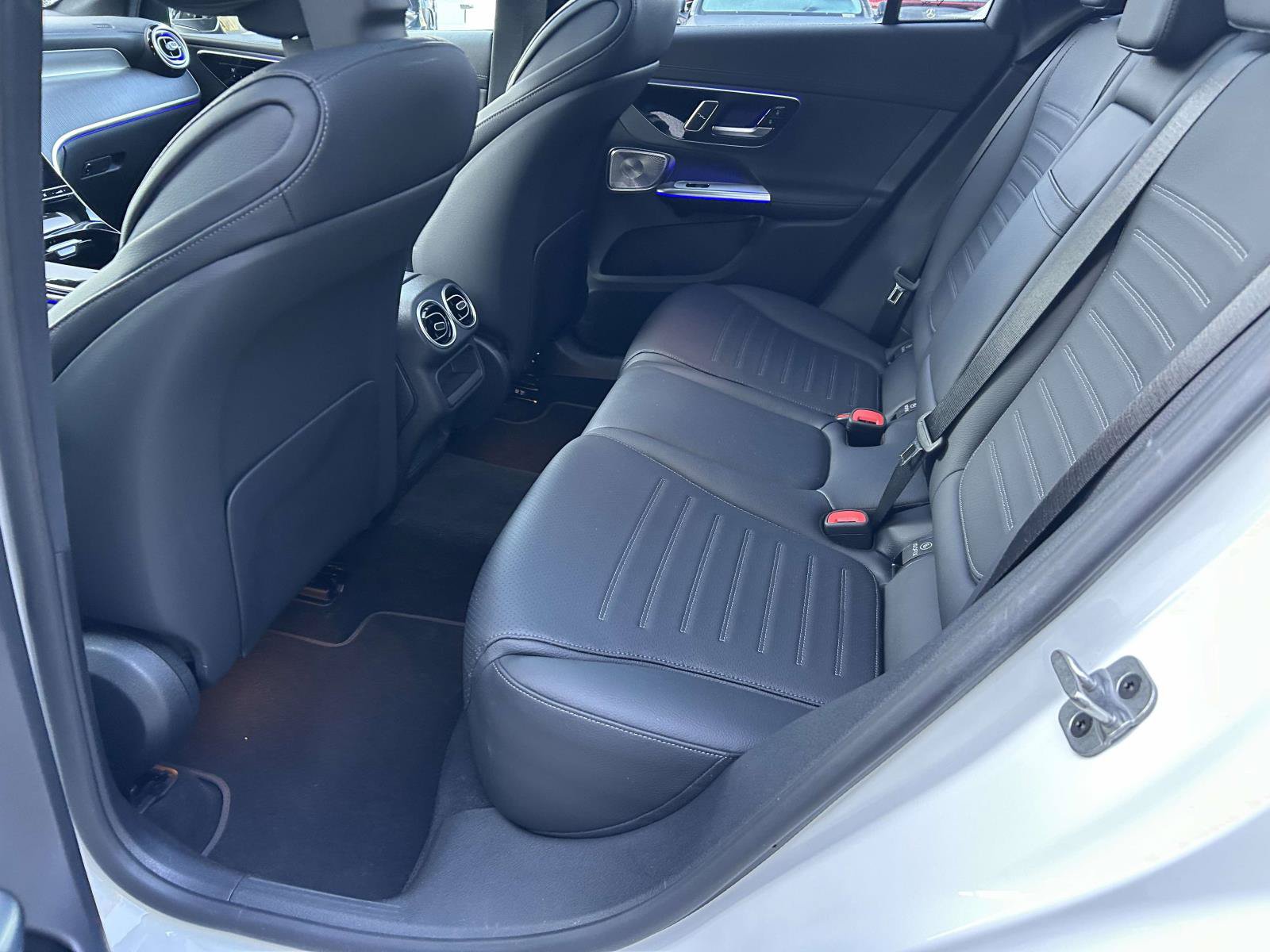 Certified 2025 Mercedes-Benz GLC 350e 4MATIC image 40