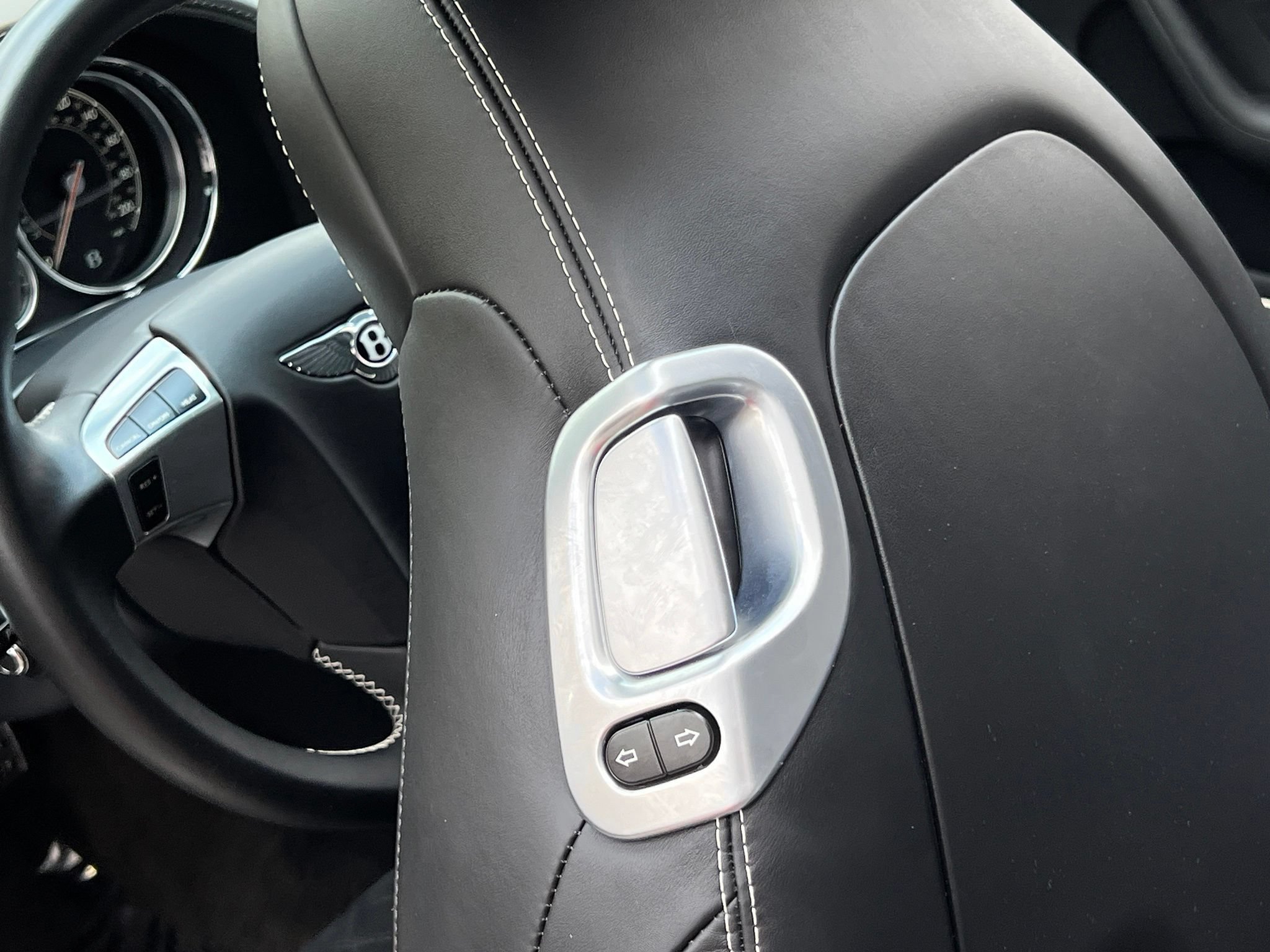 Used 2018 Bentley Continental GT Supersports AWD/4WD image 27