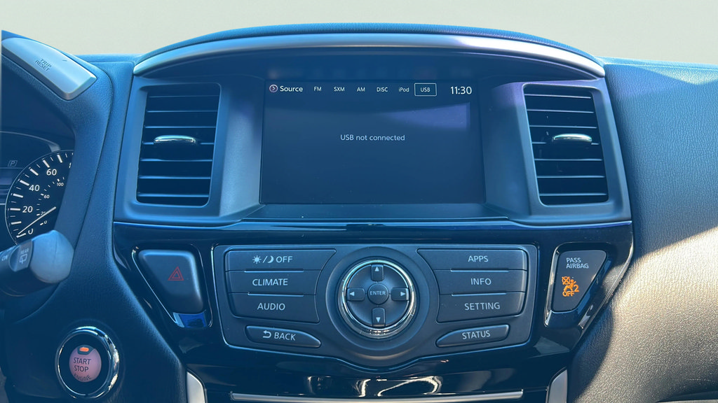 Used 2017 Nissan Pathfinder SV FWD image 27