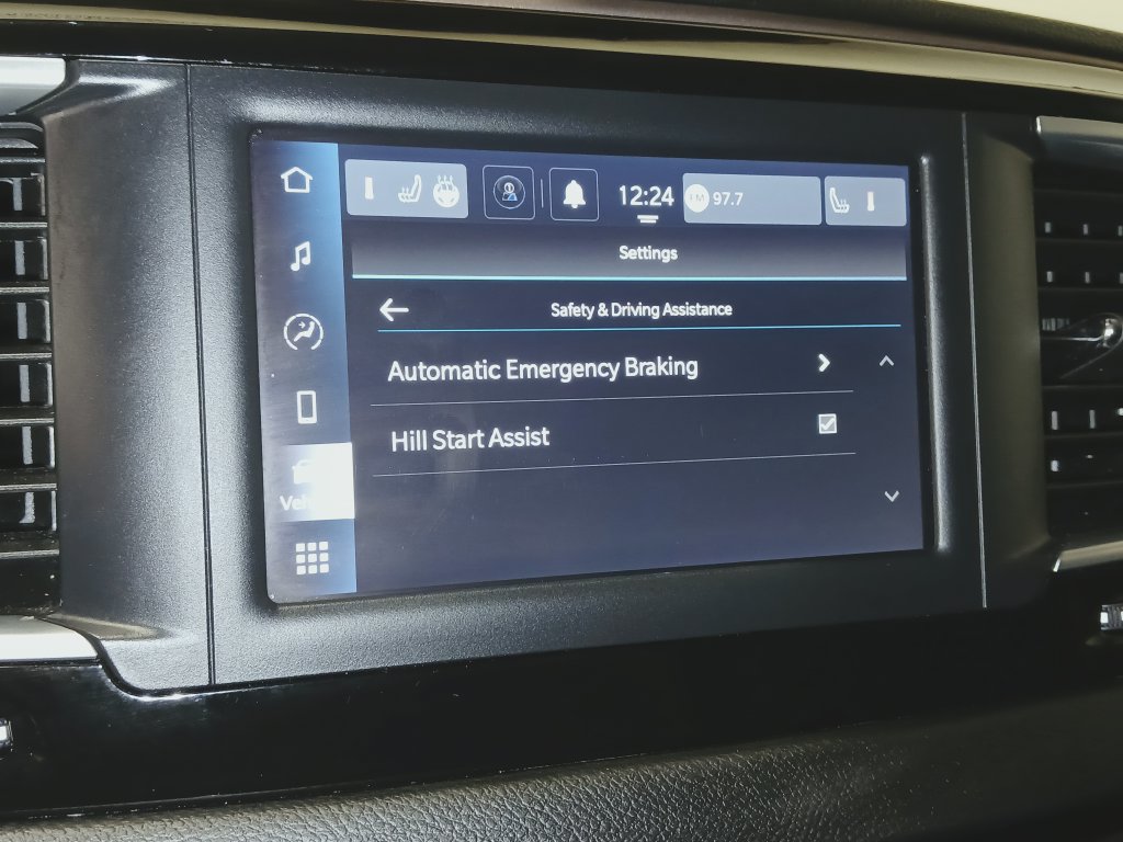 Used 2024 Chrysler Voyager LX FWD image 26