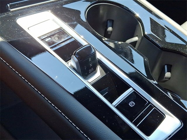 New 2025 Volkswagen Atlas Cross Sport SE image 9