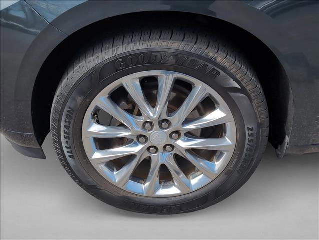 Used 2019 Buick Enclave Essence FWD image 26