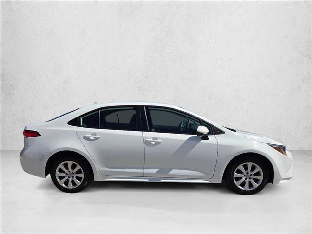 Used 2024 Toyota Corolla LE FWD image 4
