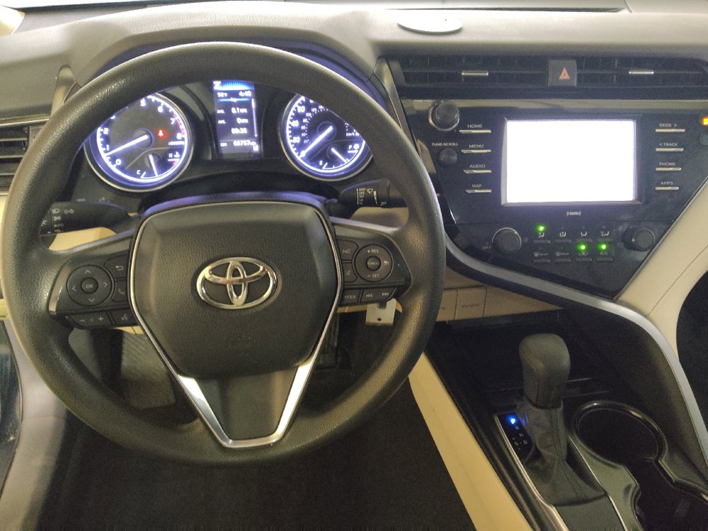 Used 2020 Toyota Camry LE FWD image 22