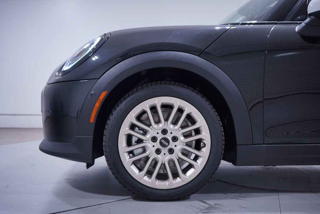 New 2026 MINI Cooper 4-Door Hardtop FWD image 2