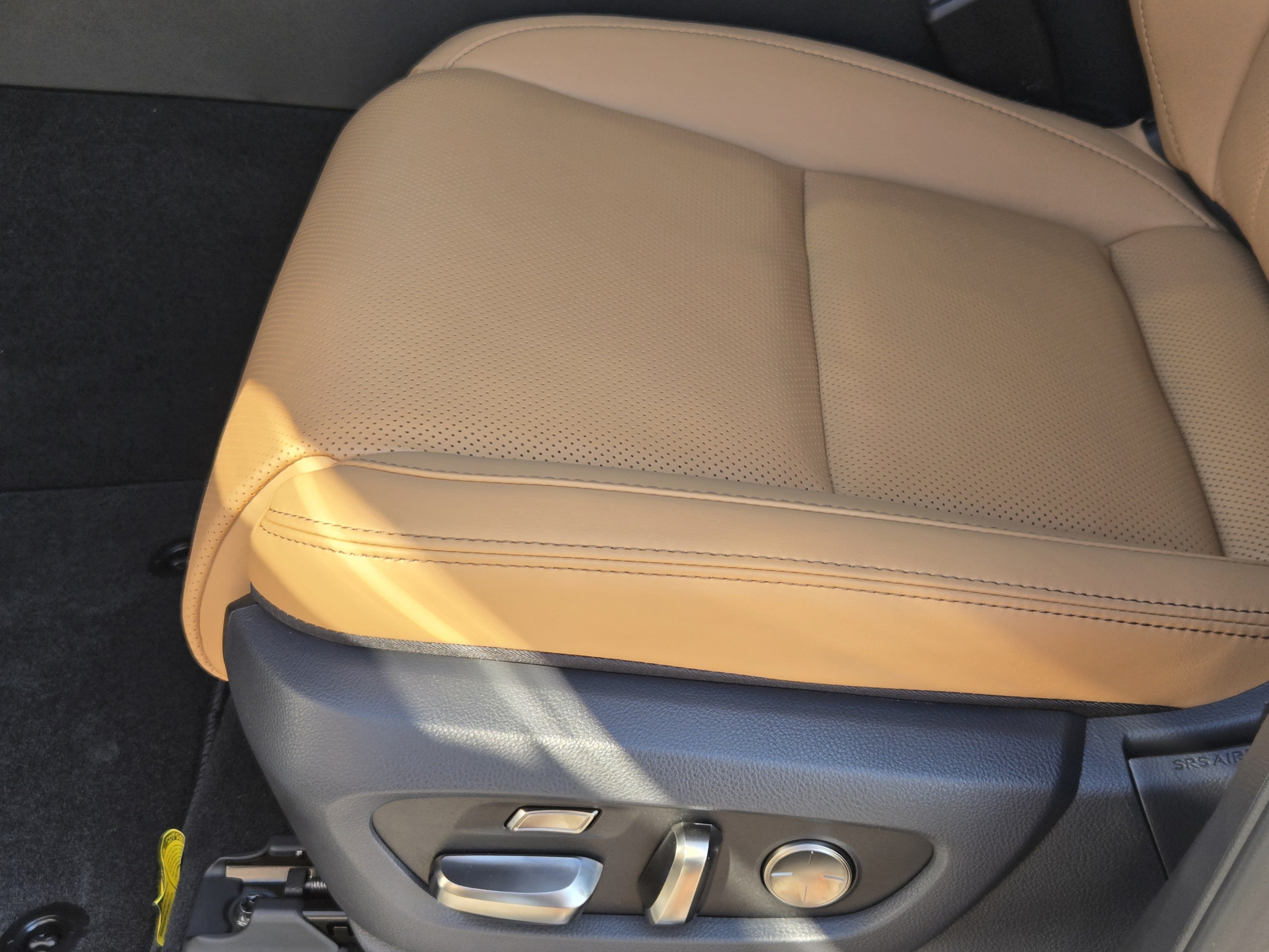 New 2026 Lexus LX 700h Luxury AWD/4WD image 12