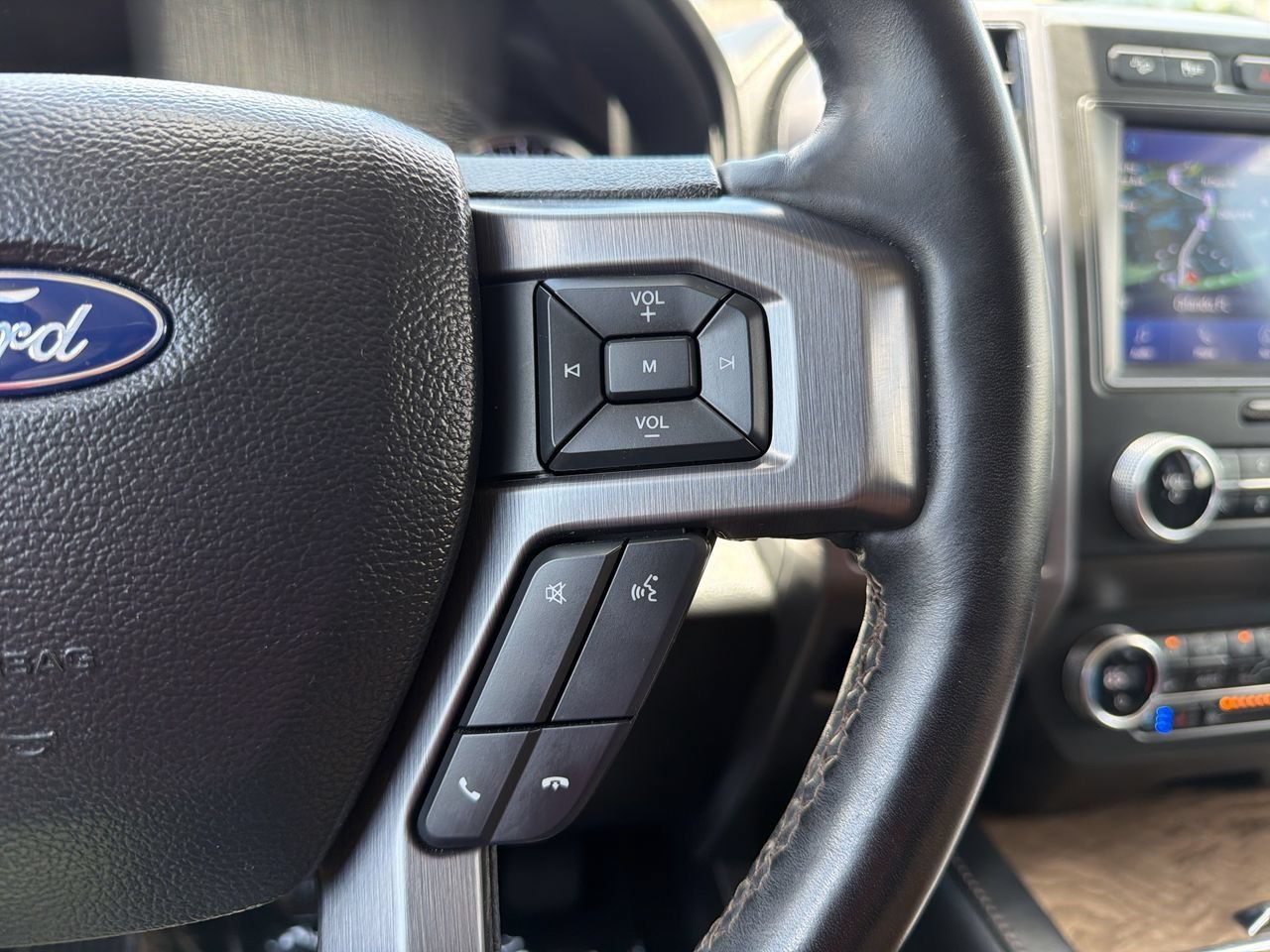 Used 2021 Ford Expedition Max Platinum AWD/4WD image 31