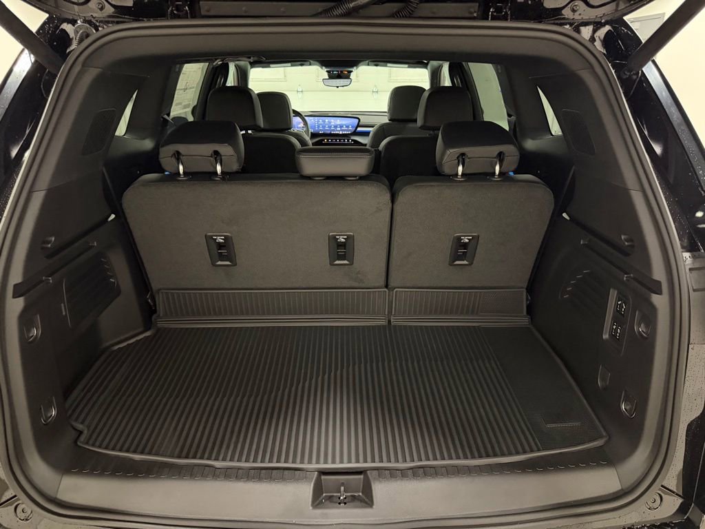 New 2026 Buick Enclave Avenir w/ Super Cruise Package image 37