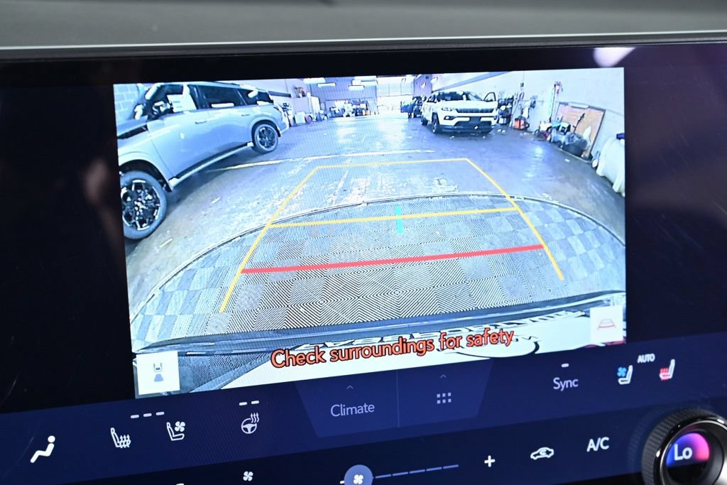 Used 2022 Lexus NX 350 AWD image 16