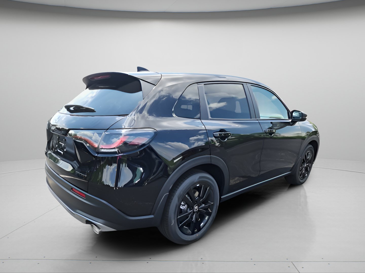 New 2027 Honda HR-V Sport image 8