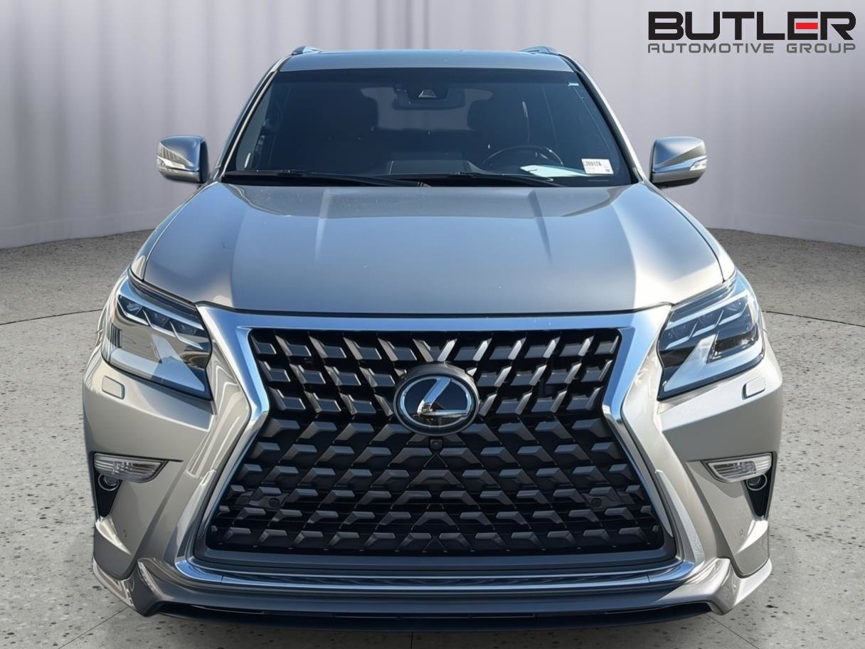 Certified 2023 Lexus GX 460 Luxury w/ Sport Design Package AWD/4WD image 9