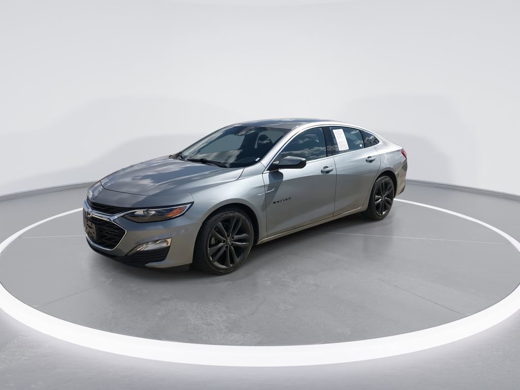 Used 2023 Chevrolet Malibu LT w/ Sport Edition image 4