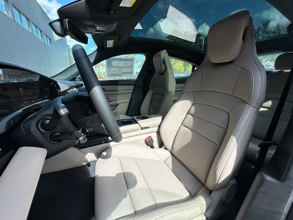New 2026 Porsche Taycan 4S AWD/4WD image 5