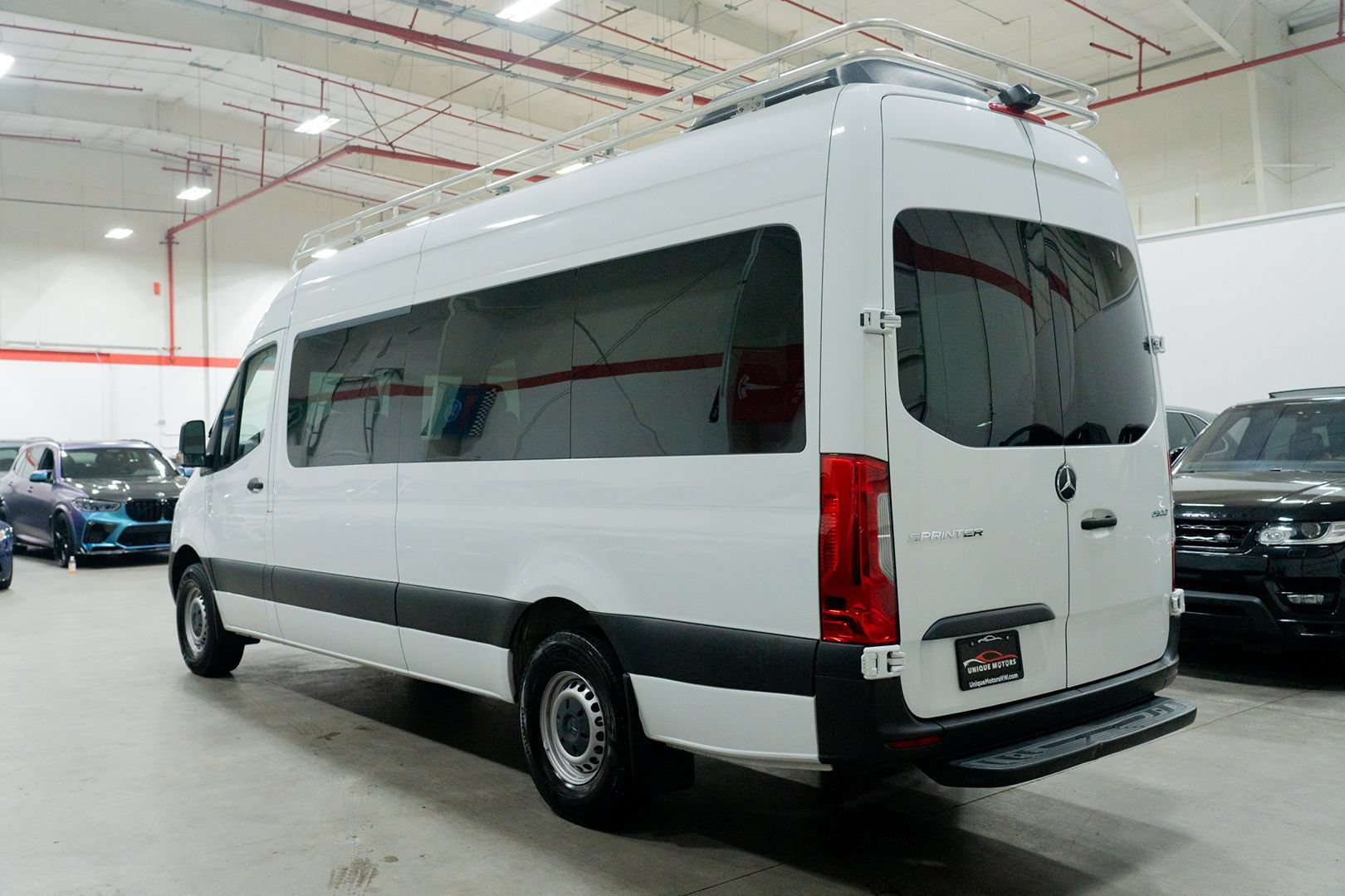 Used 2019 Mercedes-Benz Sprinter 2500 image 4